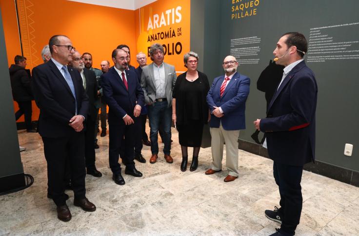 Inauguración de la exposición "Aratis, anatomía de un expolio"