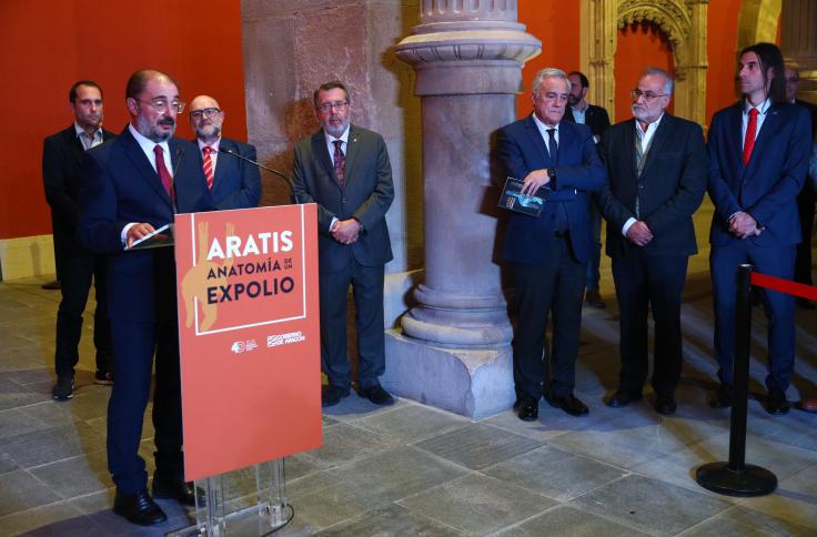 Inauguración de la exposición "Aratis, anatomía de un expolio"