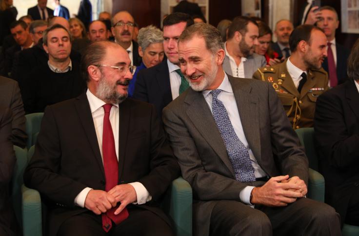 El Rey Felipe VI inaugura en Alcañiz la exposición "Territorios 5X50" en la clausura del 50 aniversario de la UNED