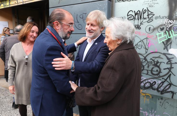 El Presidente de Aragón asiste al acto organizado con motivo del Premio Forqué al documental, Labordeta, un hombre sin más”