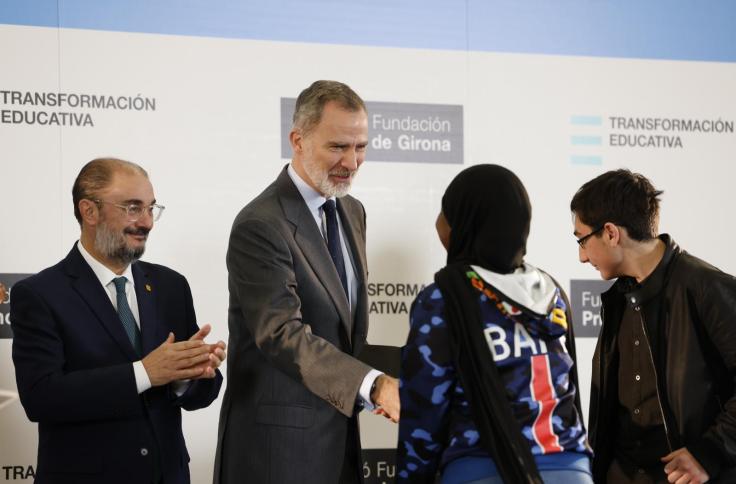 El rey Felipe VI entrega el Premio Mejor Escuela 2021 al IES Ramón y Cajal de Zaragoza