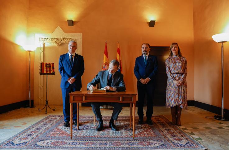 El Rey Felipe VI ha presidido el acto conmemorativo del 25 aniversario de la restauración del Palacio de la Aljafería