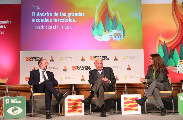 Felipe González y Javier Lambán inauguran el foro ‘El desafío de los grandes incendios forestales. Impactos en el territorio’