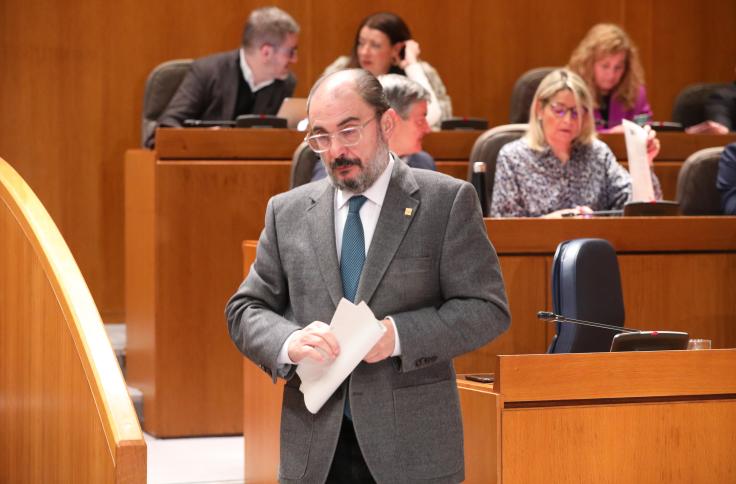 Javier Lambán en Pleno de Cortes