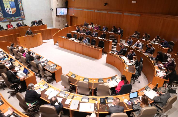 Javier Lambán en Pleno de Cortes