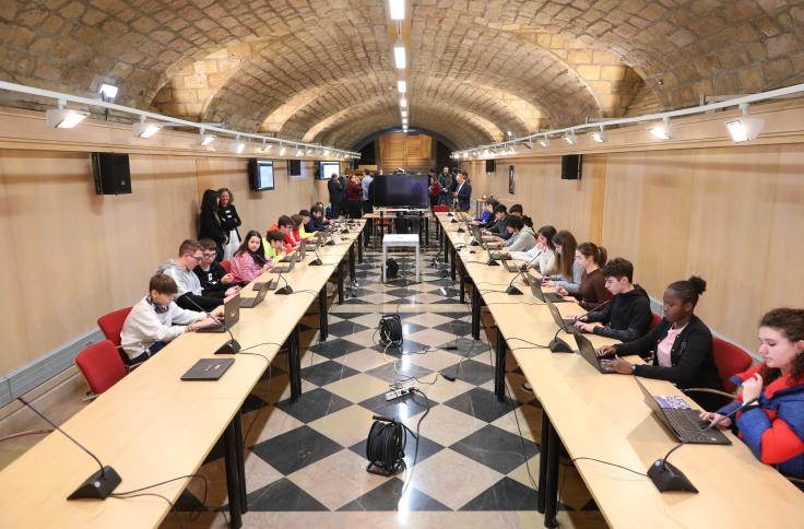 Alumnado aragonés participa en un proyecto de inteligencia colectiva
