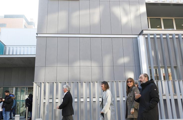 El Presidente de Aragón visita el centro de salud del Barrio Jesús