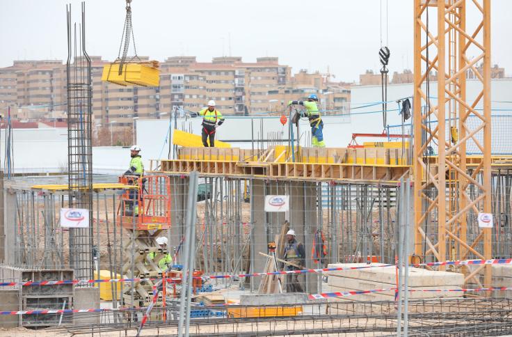 Felipe Faci visita el CEIP María Zambrano