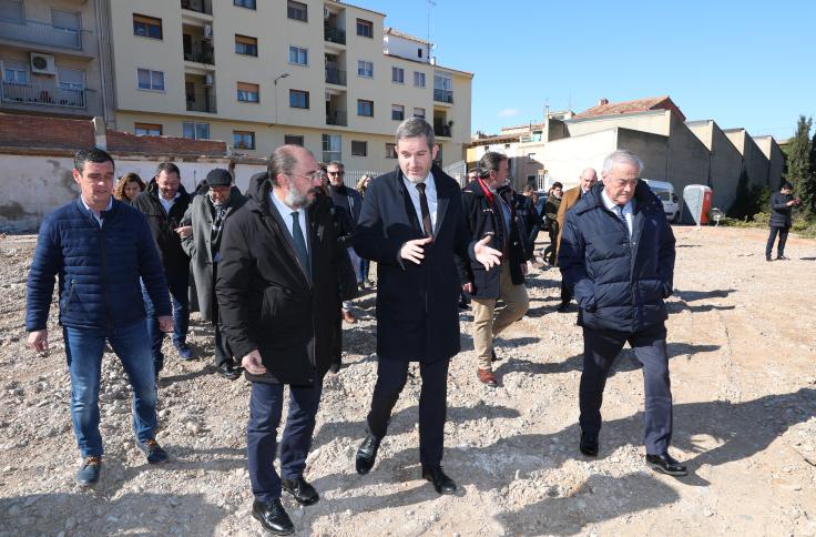 Primera piedra de la residencia de mayores de Alcañiz