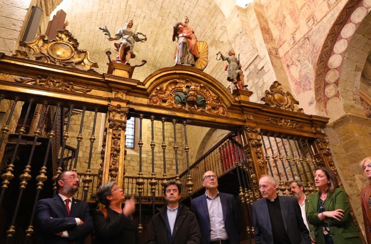 Lambán visita las obras de San Pedro el Viejo y el Círculo Católico