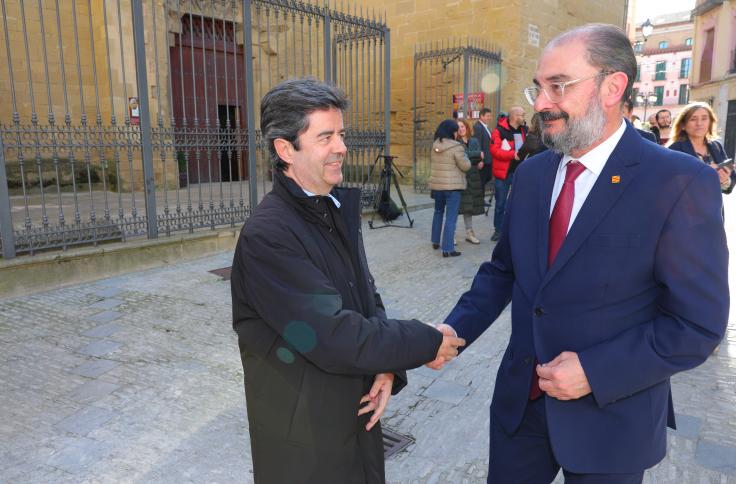 Lambán visita las obras de San Pedro el Viejo y el Círculo Católico