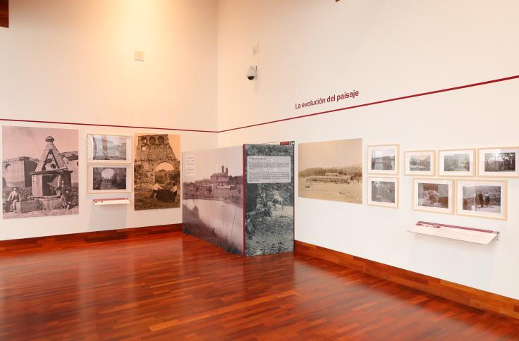 ‘Viajeros y fotógrafos en San Juan de la Peña 1840-1980’, en San Juan de la Peña