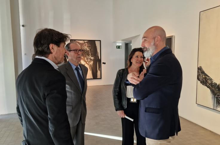 Inauguración de la exposición 'Diálogos informalistas. Rafael Canogar visita a Pablo Serrano'