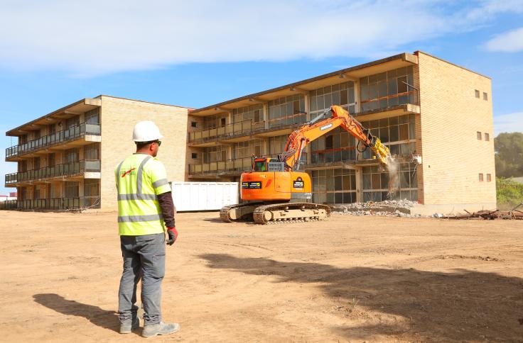 Inicio de las obras de transformación de la Universidad Laboral de Zaragoza