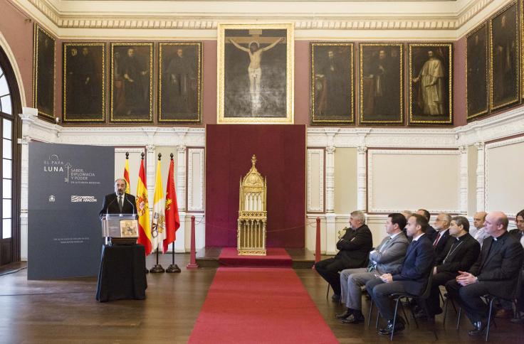 Inauguración de la exposición sobre el Papa Luna en el 600 aniversario de su muerte