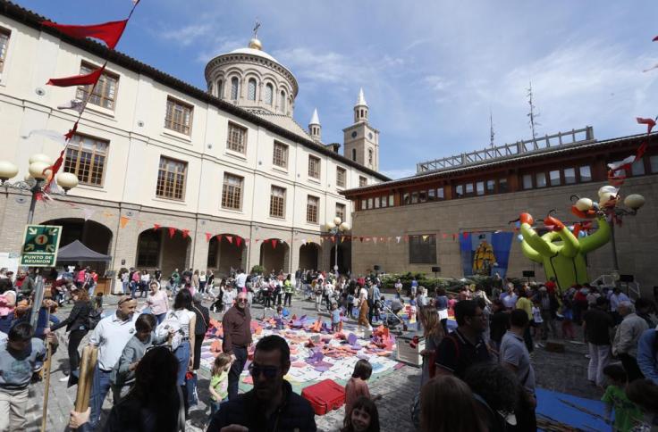 El Edificio Pignatelli celebra el Día de Aragón