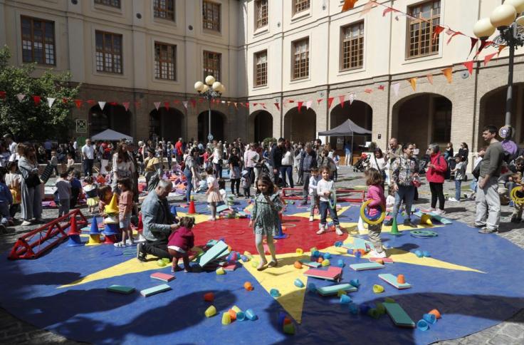 El Edificio Pignatelli celebra el Día de Aragón