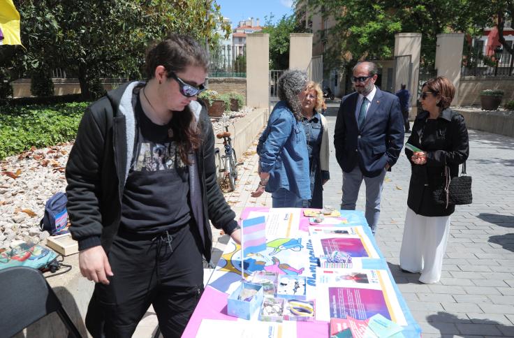 Lambán participa en la celebración del Día Internacional de las familias