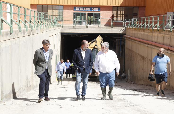 El Presidente de Aragón visita los daños ocasionados por la tormenta de julio en la Feria de Zaragoza