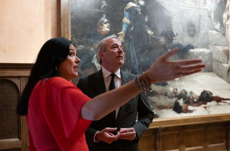 Visita institucional de Jorge Azcón al Ayuntamiento de Huesca y a la Delegación Territorial del Gobierno