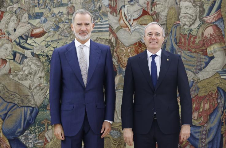 Felipe VI y Jorge Azcón abordan los retos y proyectos futuros de Aragón en una recepción en La Zarzuela