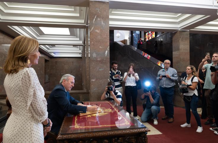 Visita institucional al Ayuntamiento de Zaragoza