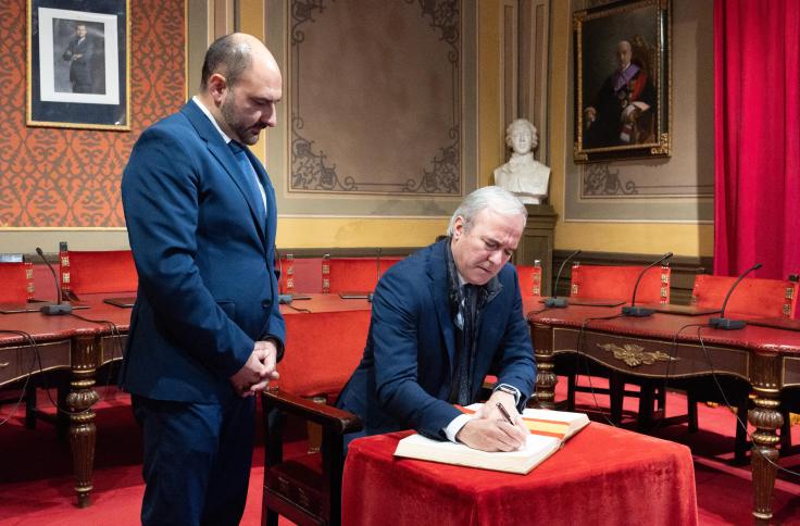 Ceremonia de entrega de las condecoraciones al Mérito Policial en Aragón 2023, celebrada en Barbastro.