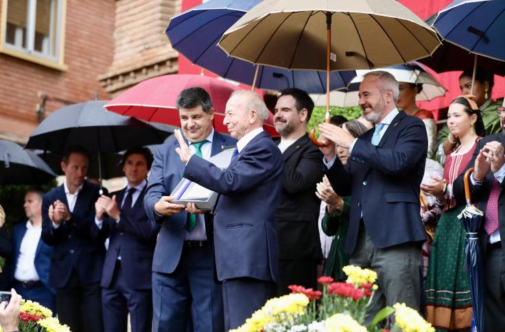 Azcón asiste a la Fiesta de la Vendimia de Cariñena