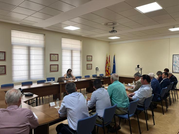 Arancha Simón ha mantenido un primer encuentro de trabajo con FEREBRO para conocer las principales necesidades trasladadas por la entidad.