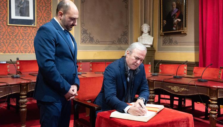 Ceremonia de entrega de las condecoraciones al Mérito Policial en Aragón 2023, celebrada en Barbastro.