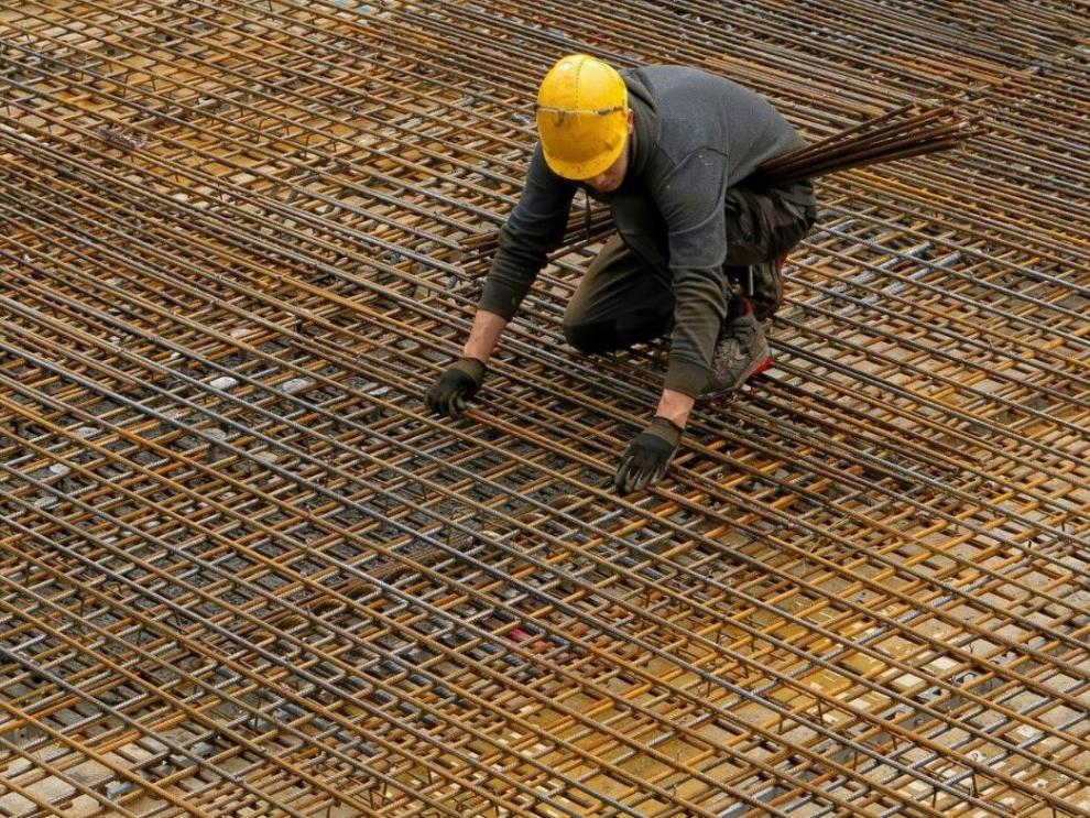 El proyecto busca mejorar la seguridad de los trabajadores en el sector de la construcción.