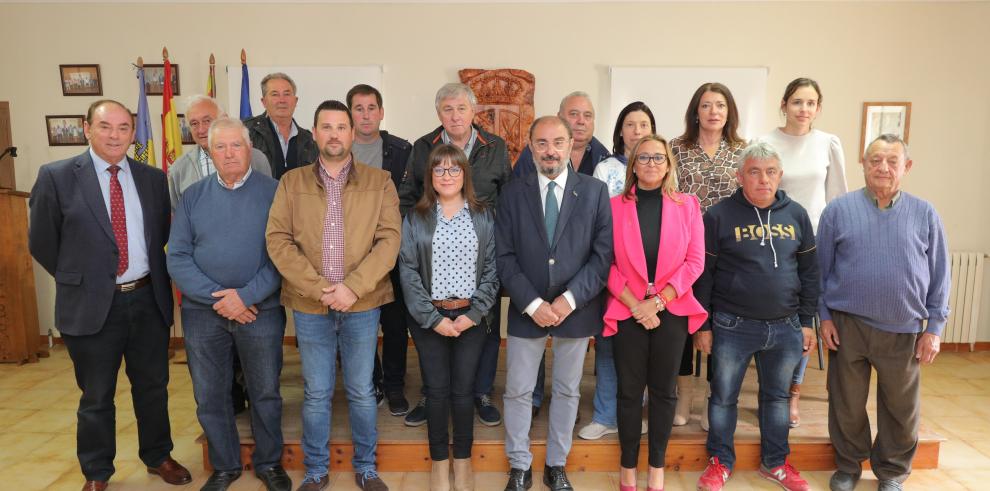 El  presidente se reúne con las asociaciones de municipios de renovables