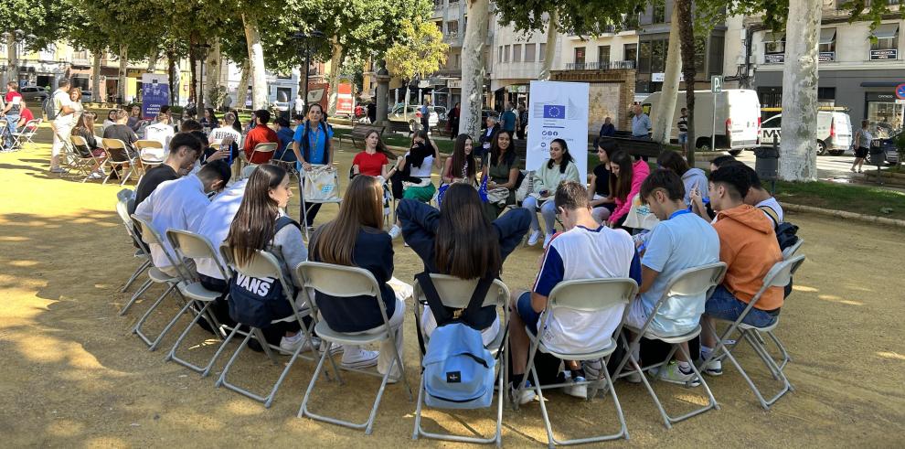 Participantes en la edición especial de 'Las plazas de Europa'
