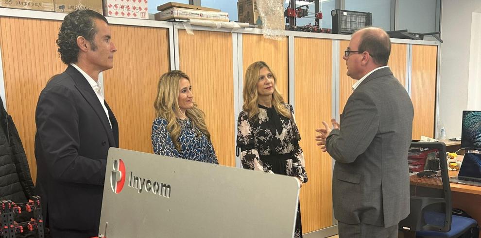 La vicepresidenta segunda y consejera de Economía, Empleo e Industria, Mar Vaquero, ha visitado Inycom