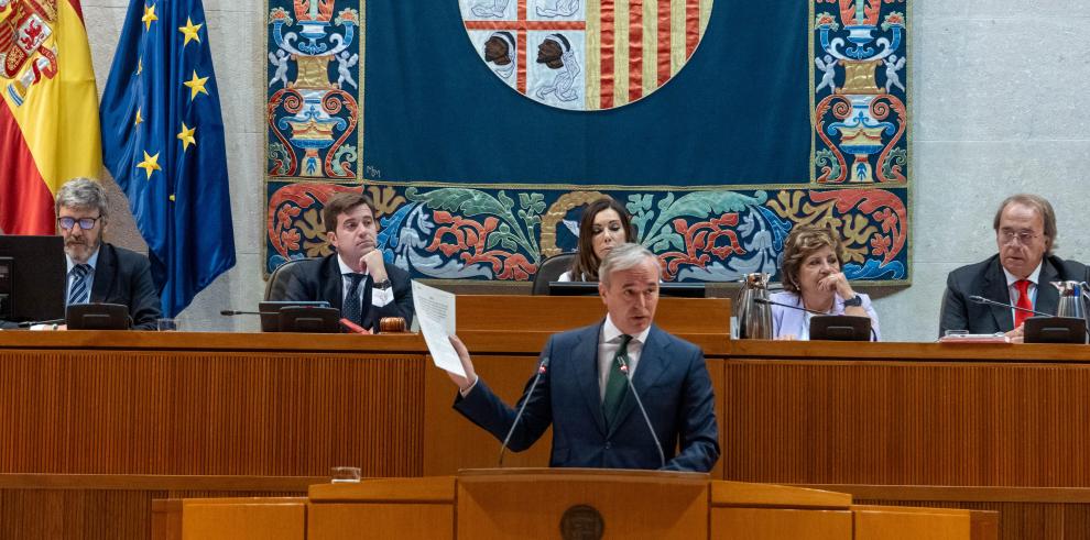 El presidente del Gobierno de Aragón interviene en el Pleno de las Cortes de Aragón