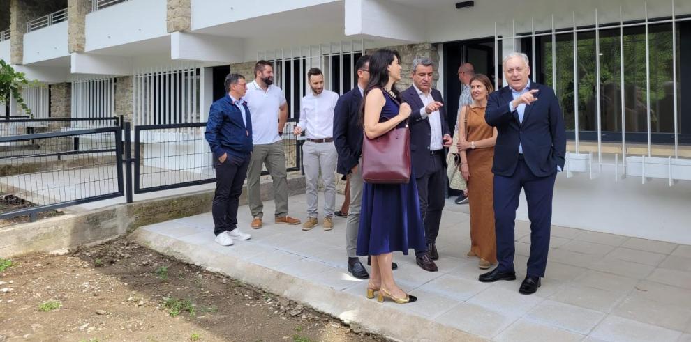 Octavio López ha visitado las nueve viviendas de alquiler asequible recién rehabilitadas.