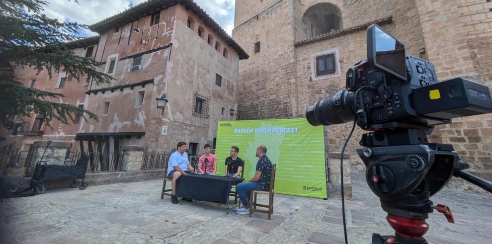 El vídeo-podcast Aragón Youth Podcast está grabando sus primeros 10 episodios por las tres provincias este verano