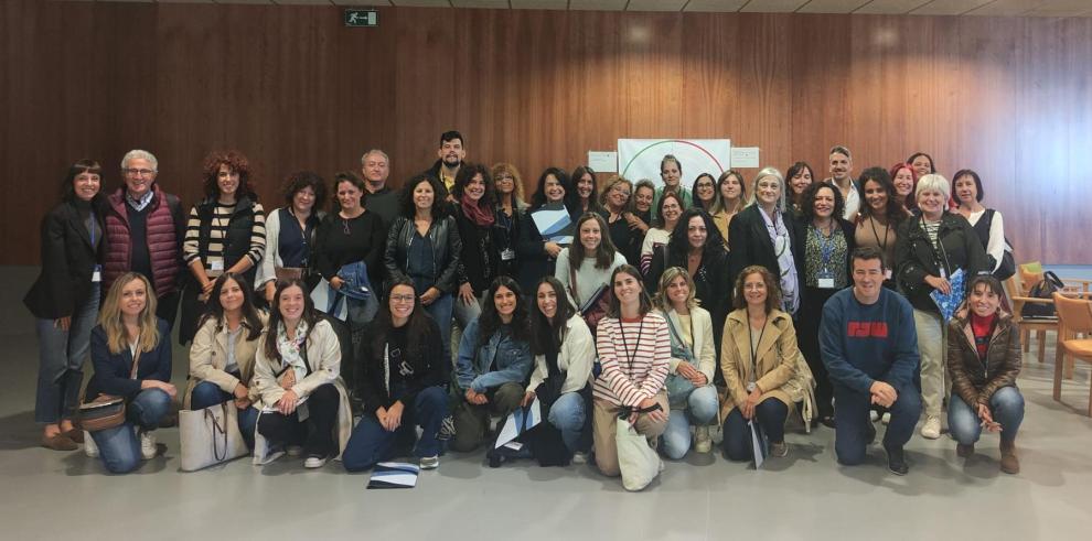 La 16ª edición de la jornada de CuidArte ha reunido a más de medio centenar de profesionales este jueves