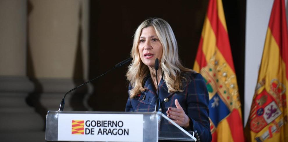 La vicepresidenta del Gobierno de Aragón, Mar Vaquero, durante la apertura de la jornada 'Aragón: la autonomía en la era digital'.