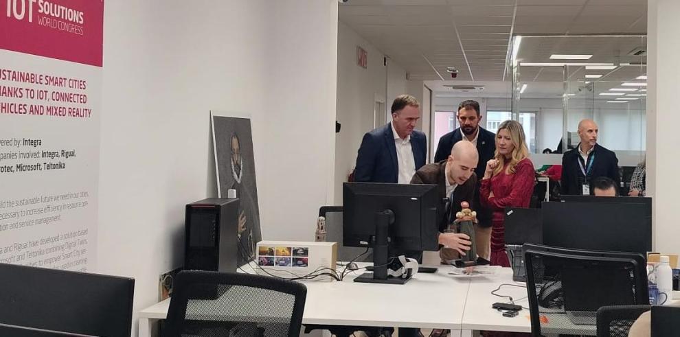 La vicepresidenta del Gobierno, Mar Vaquero, ha visitado Integra