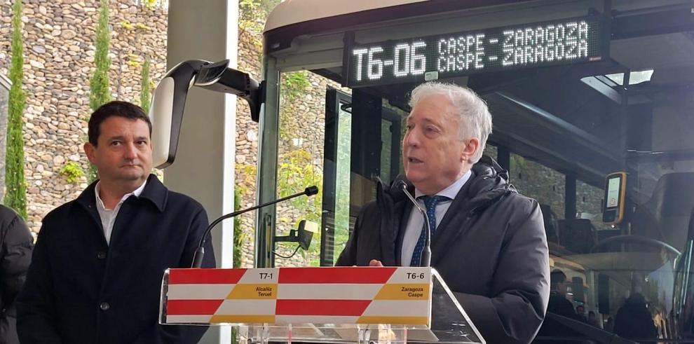 Octavio López, en la presentación de nuevas líneas de autobús del mapa concesional, el 2 de diciembre en Alcañiz.