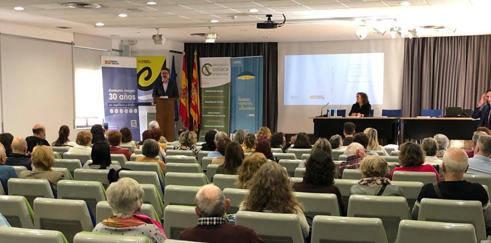 La directora general de Protección de Consumidores y Usuarios, Inma de Francisco,ha participado en la presentación del libro