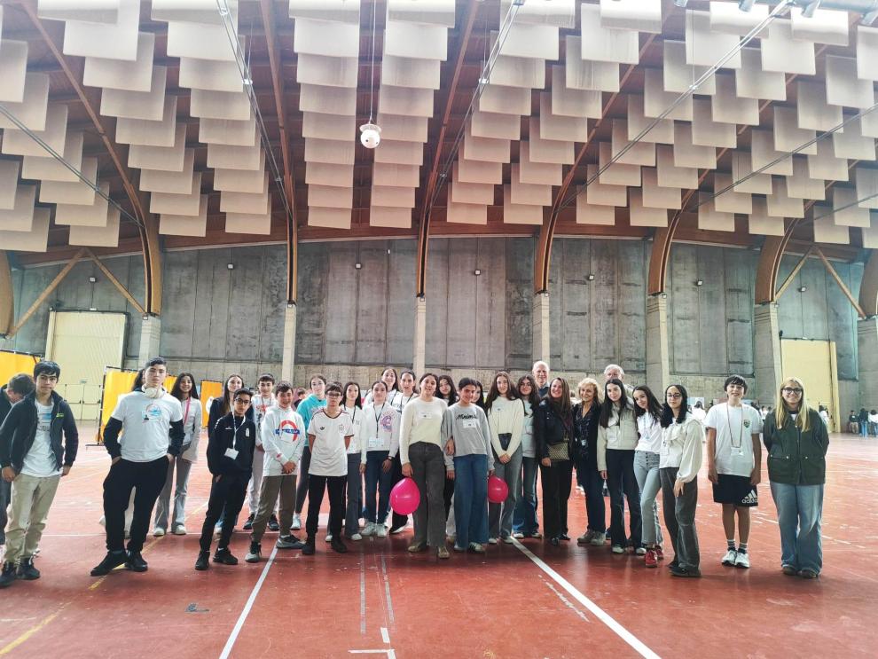 Unos 300 participantes del programa Alumnado Ayudante han estado este viernes en Teruel en una jornada de convivencia