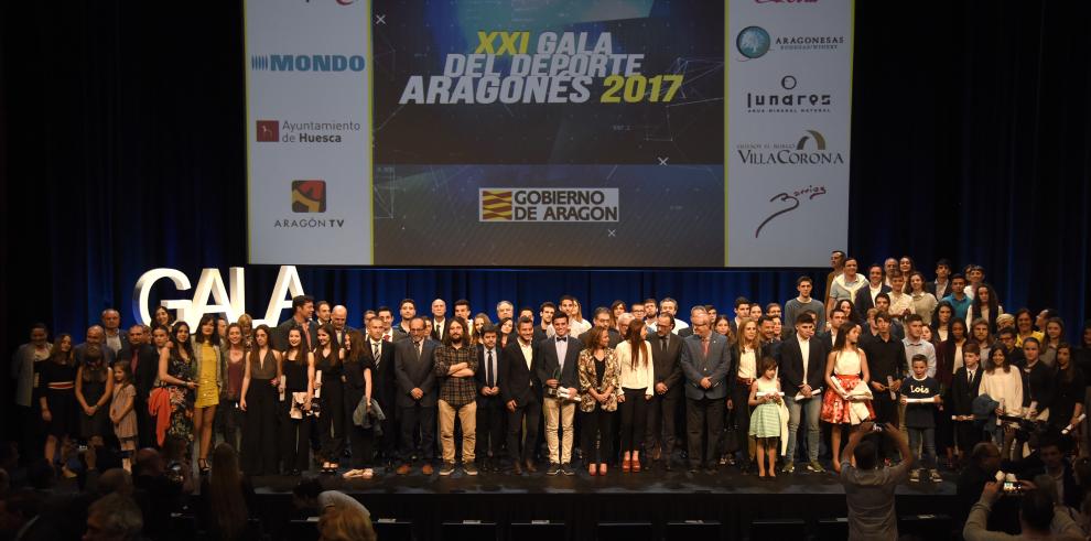 La jugadora de hockey Begoña García y el atleta Carlos Mayo, mejores Deportistas Aragoneses 2017