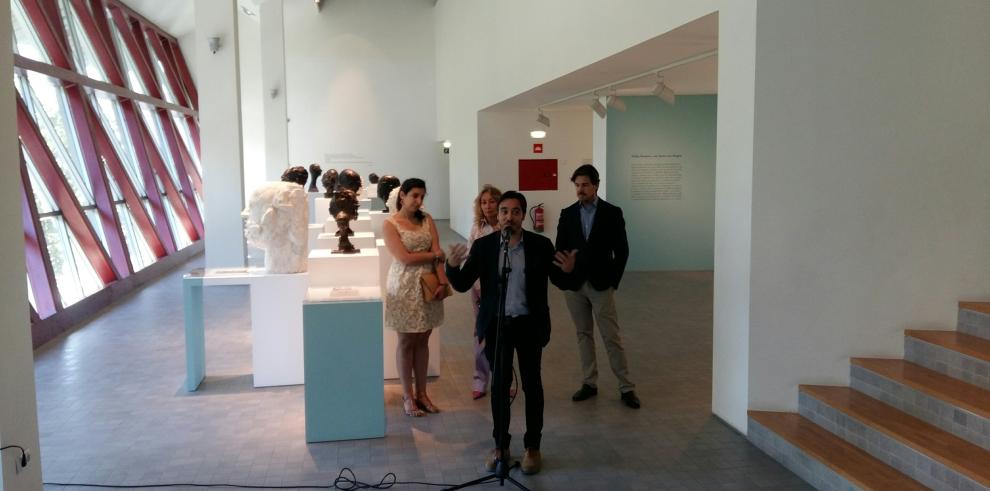 El IAACC Pablo Serrano muestra cómo miraba y cómo era visto el artista que da nombre al museo