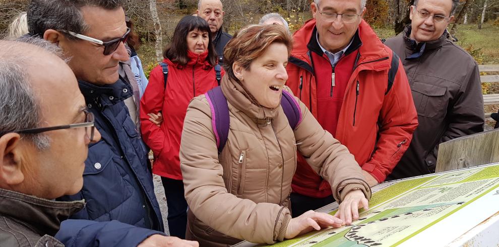 Olona muestra su compromiso de seguir mejorando en la accesibilidad a los espacios naturales para las personas con movilidad reducida