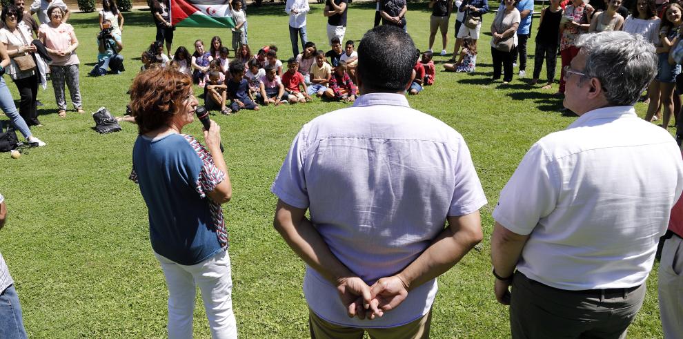 Broto manifiesta a los niños del programa “Vacaciones en paz” el compromiso y la solidaridad del Gobierno de Aragón con el pueblo saharaui