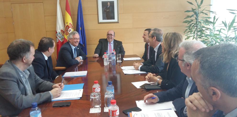 Aragón, Castilla La Mancha y Cantabria aúnan esfuerzos para impulsar una nueva PAC en favor de los agricultores y ganaderos profesionales