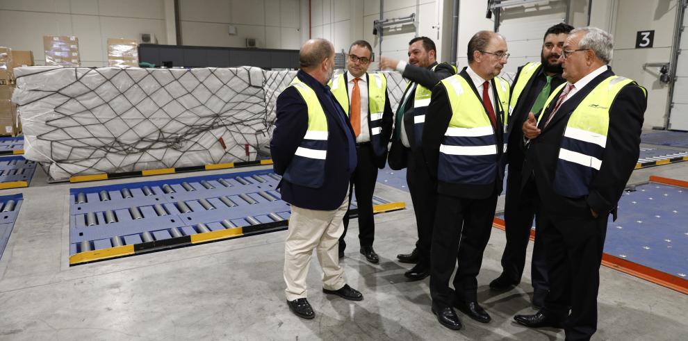 Lambán inaugura las nuevas instalaciones de la empresa aragonesa Marcotran, que inicia un nuevo hito al convertirse en operador aduanero para envío de mercancías aéreas