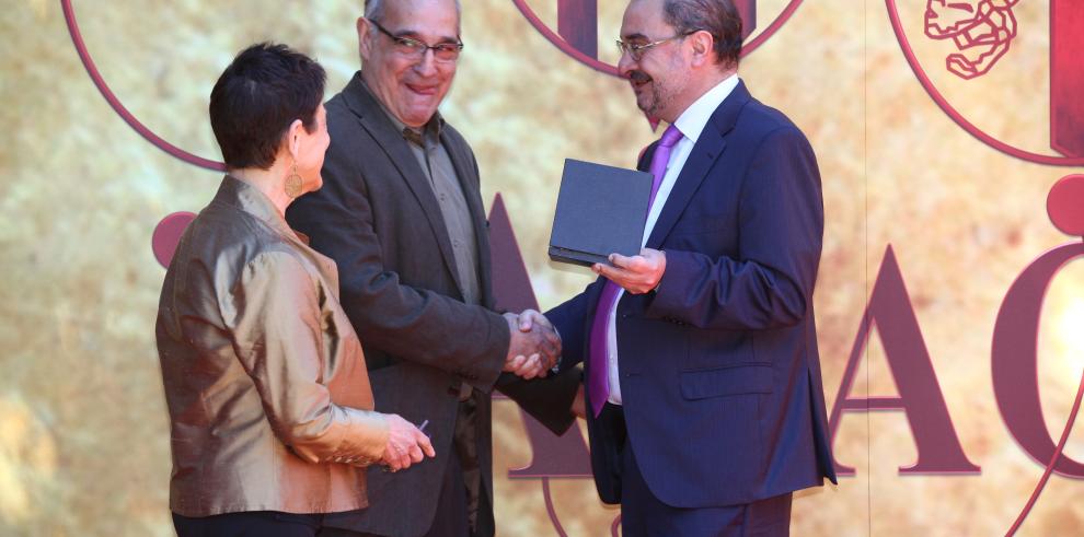 El Presidente de Aragón encuentra en el patrimonio natural e histórico los mejores ingredientes del patriotismo aragonés